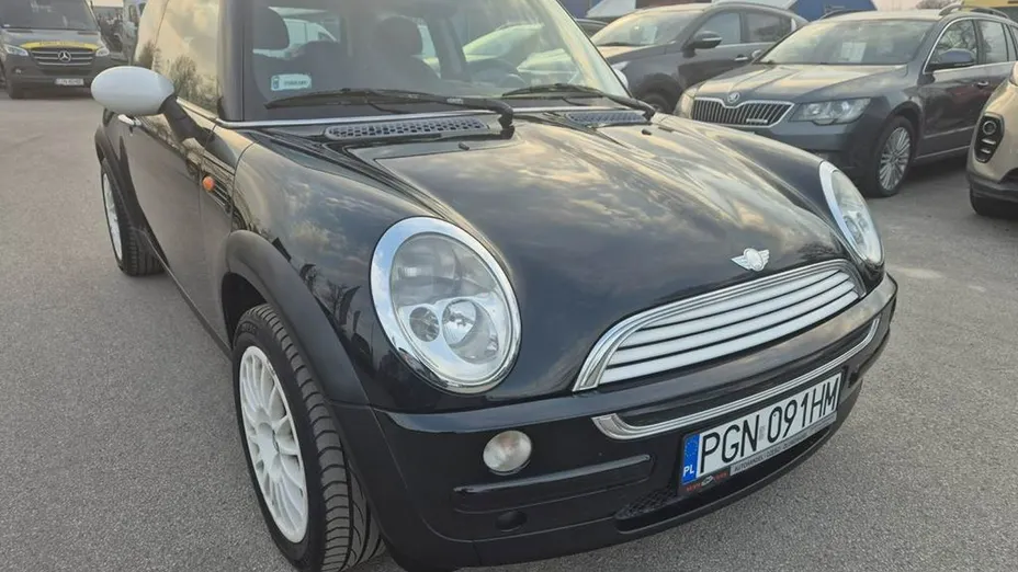 MINI One -