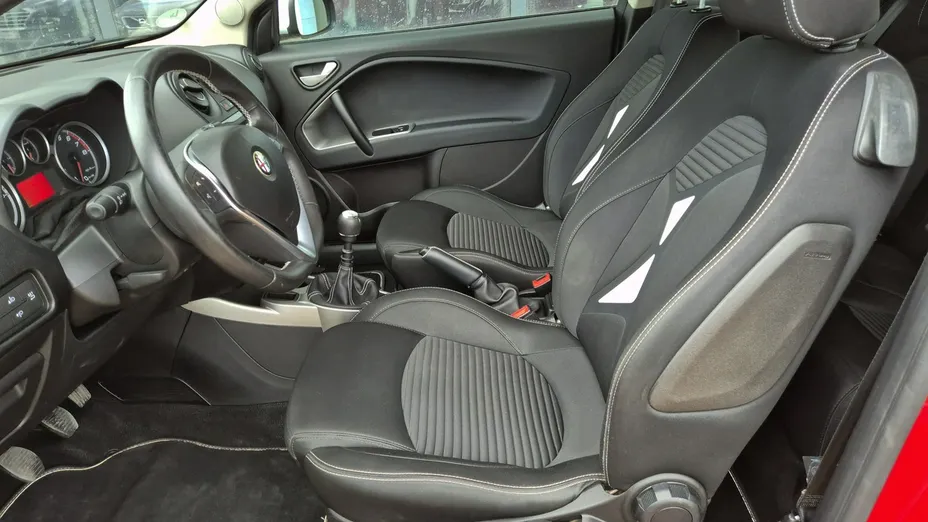 ALFA ROMEO MiTo -