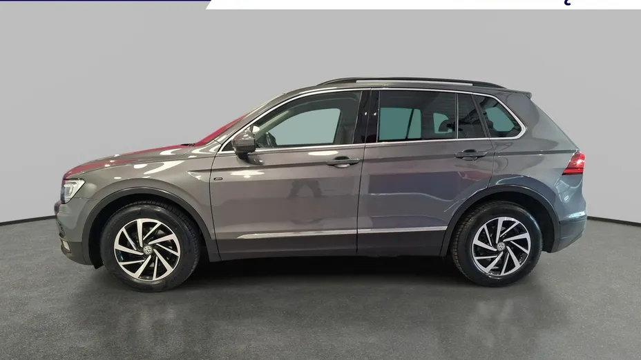 VOLKSWAGEN Tiguan -