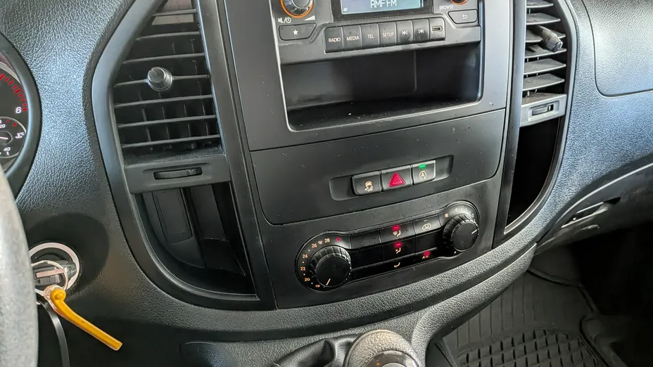 MERCEDES-BENZ Vito -