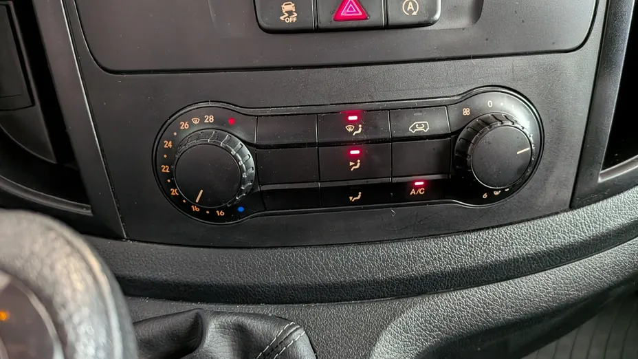 MERCEDES-BENZ Vito -