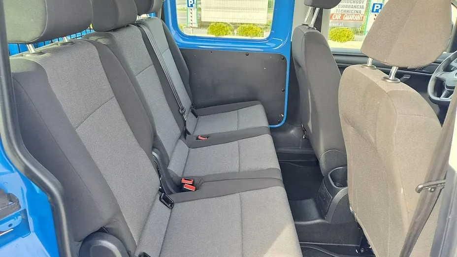 VOLKSWAGEN Caddy -