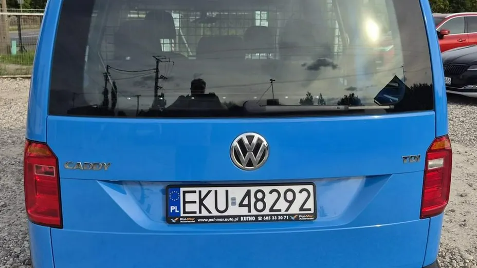 VOLKSWAGEN Caddy -