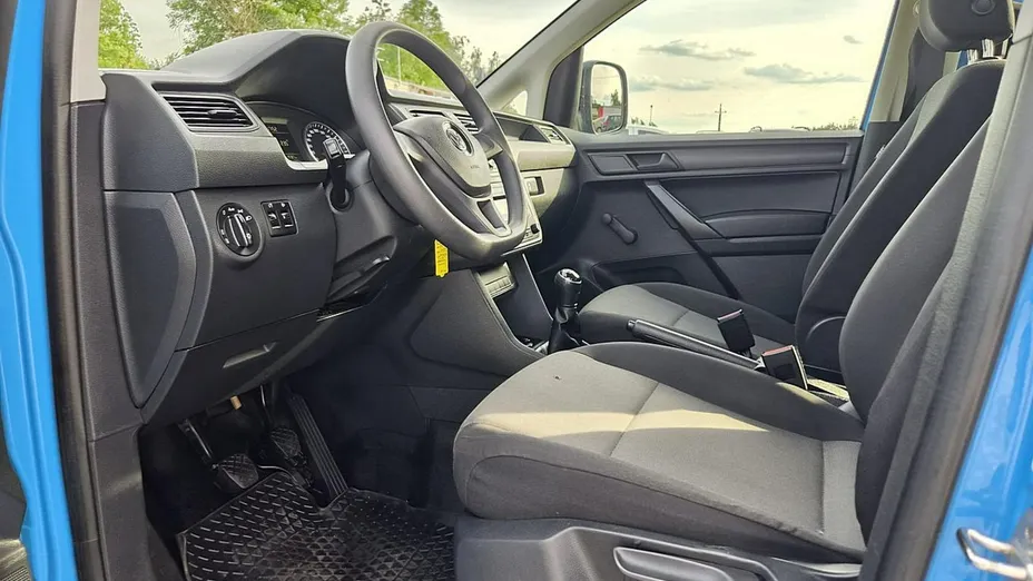 VOLKSWAGEN Caddy -