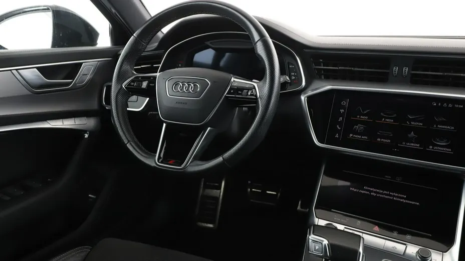 AUDI A6 -