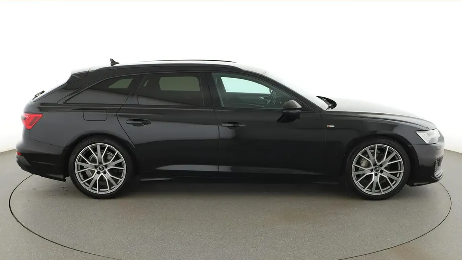 AUDI A6 -