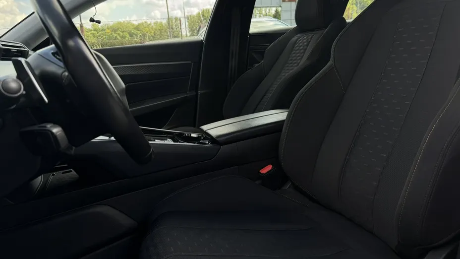 PEUGEOT 508 -