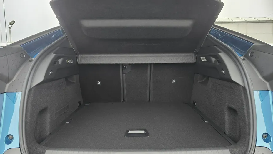 PEUGEOT 3008 -