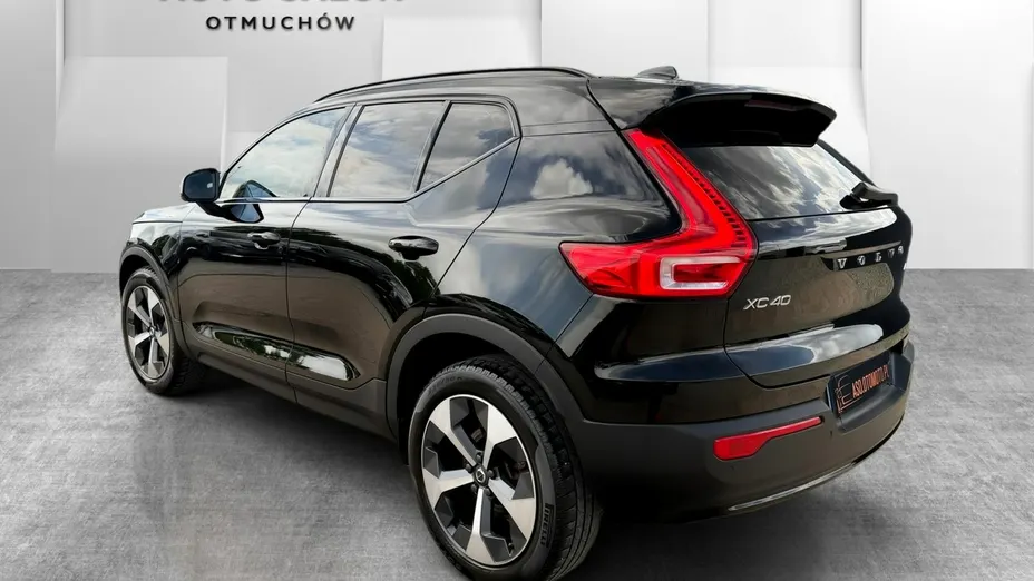 VOLVO XC40 -