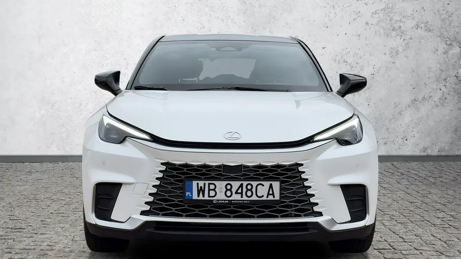LEXUS LBX -