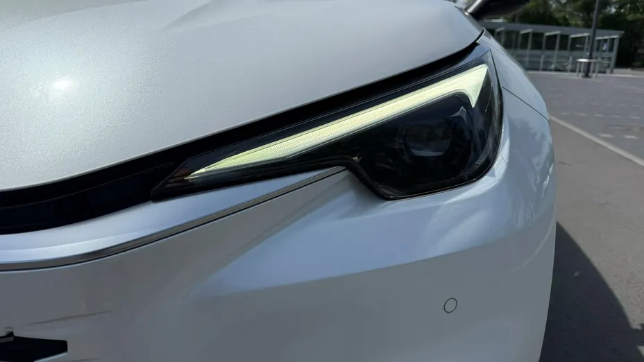 LEXUS LBX -