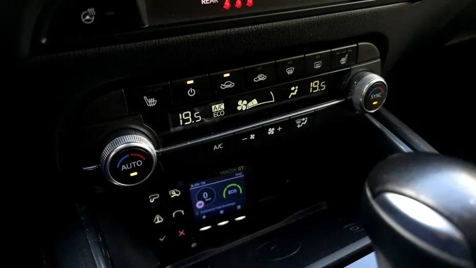 MAZDA CX-5 -