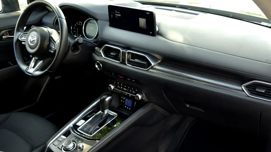 MAZDA CX-5 -