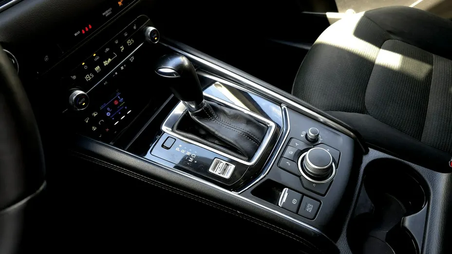 MAZDA CX-5 -