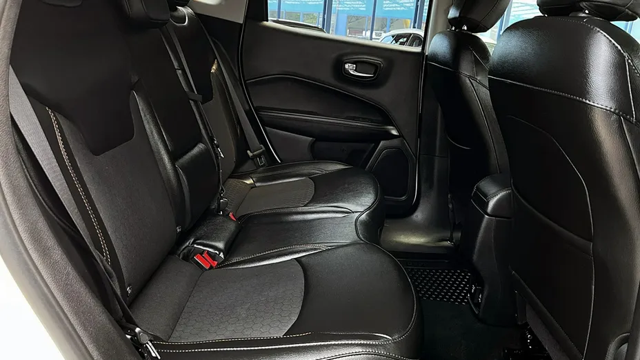 JEEP Compass -