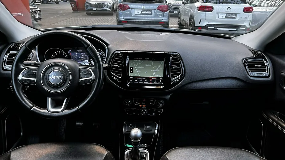 JEEP Compass -