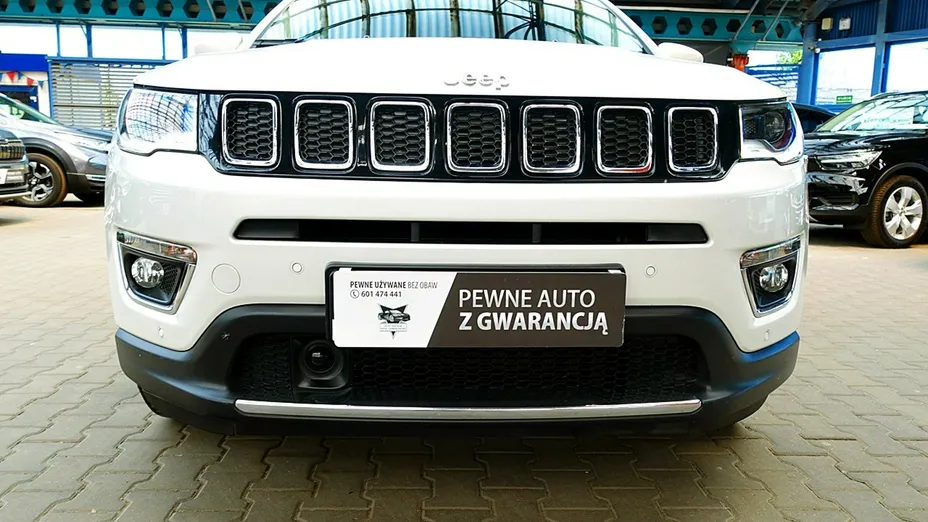 JEEP Compass -