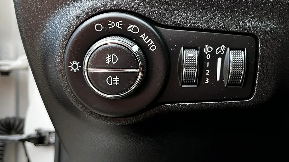 JEEP Compass -