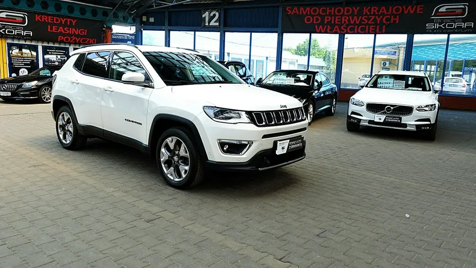 JEEP Compass -