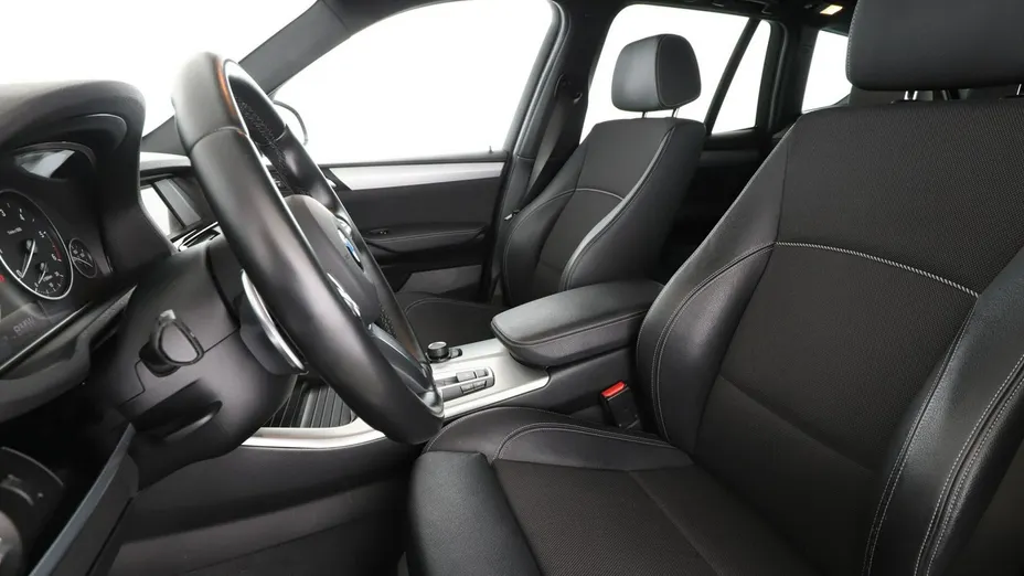 BMW X3 -