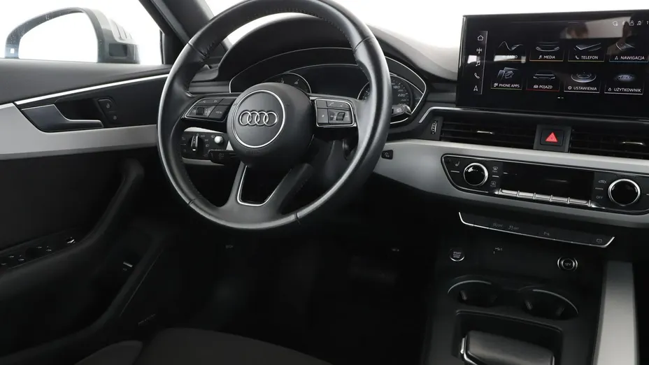 AUDI A4 -