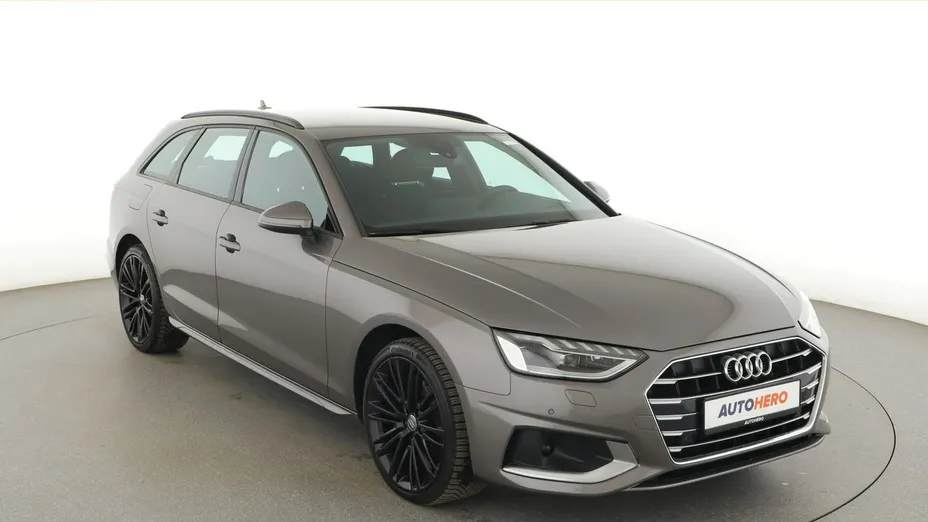 AUDI A4 -
