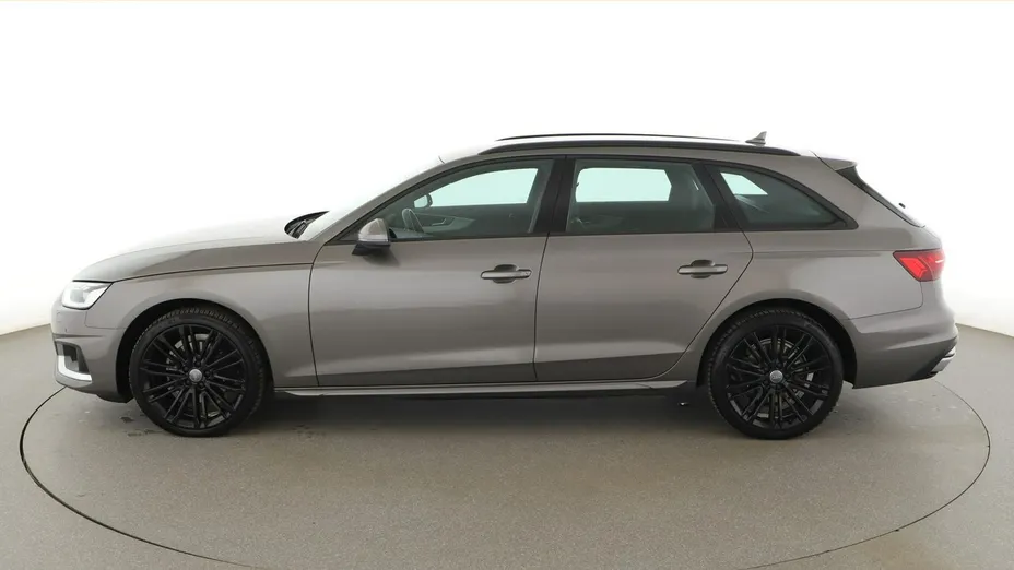 AUDI A4 -