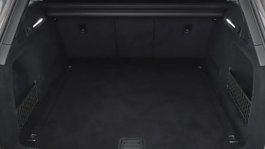 AUDI A4 -
