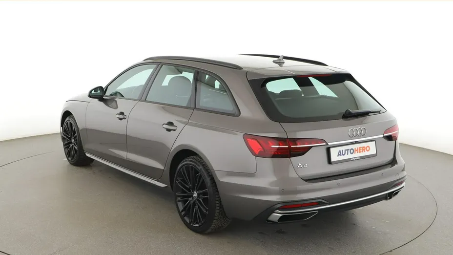 AUDI A4 -