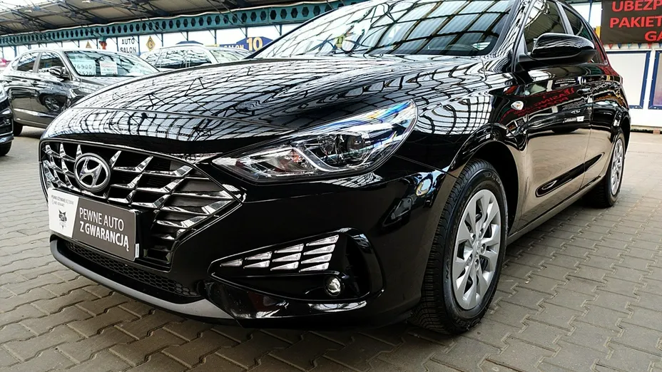 HYUNDAI i30 -