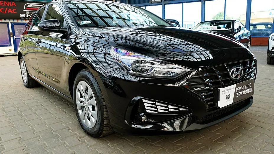HYUNDAI i30 -