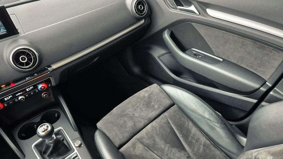 AUDI A3 Sportback -