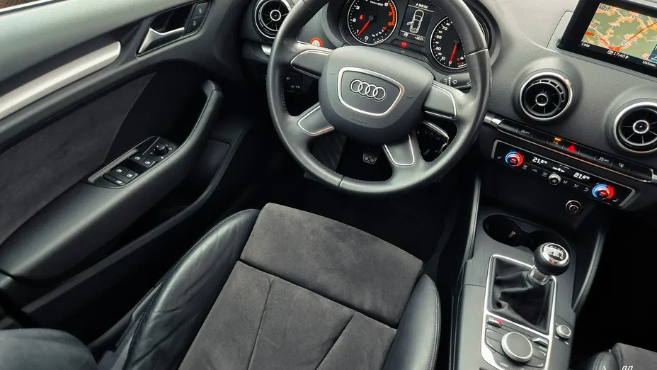 AUDI A3 Sportback -