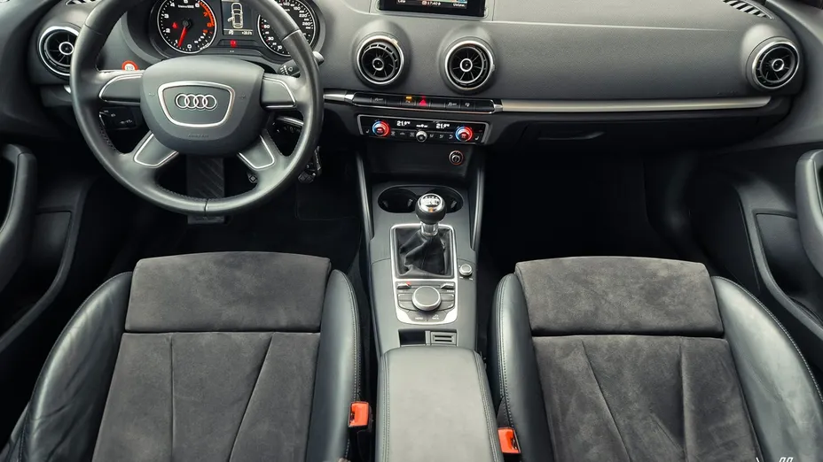 AUDI A3 Sportback -