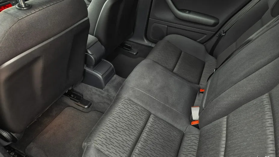 AUDI A4 Avant -