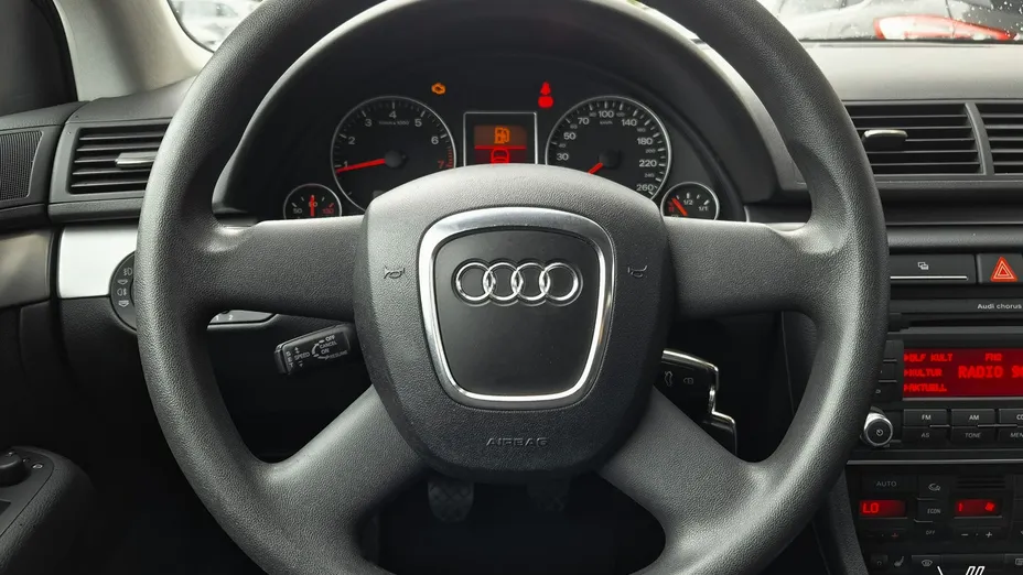 AUDI A4 Avant -