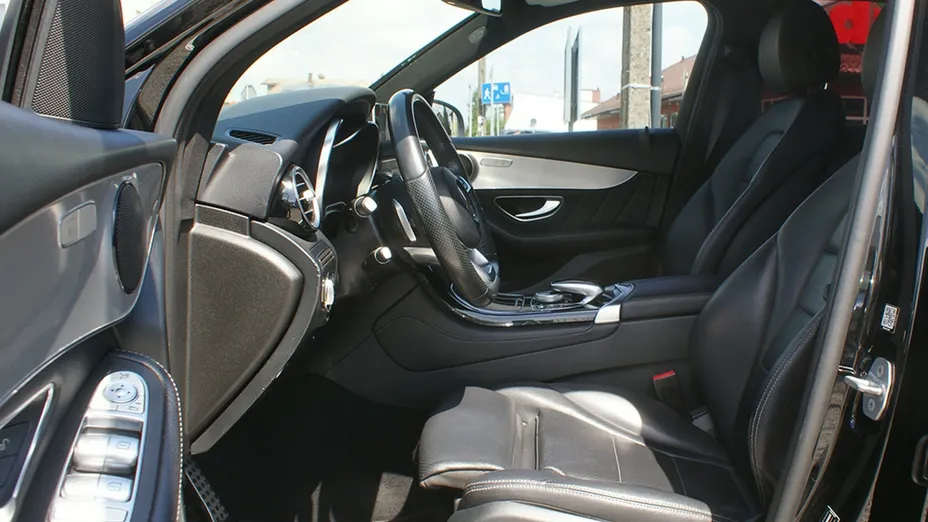 MERCEDES-BENZ GLC -