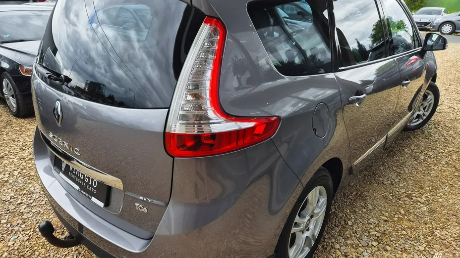 RENAULT Grand Scenic -