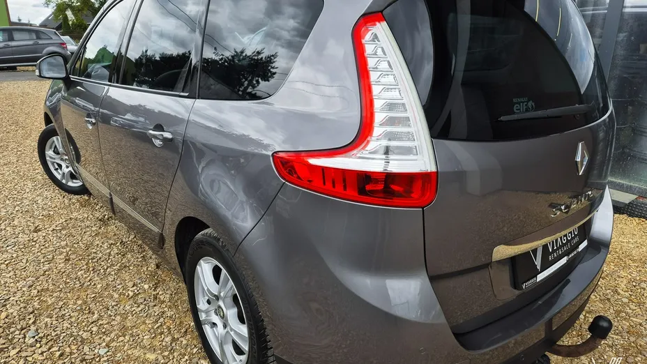 RENAULT Grand Scenic -
