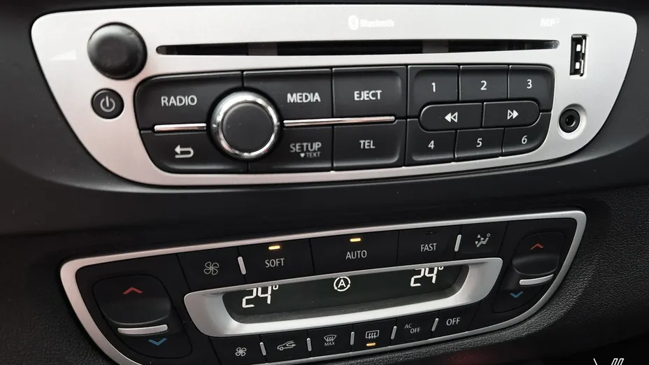 RENAULT Grand Scenic -
