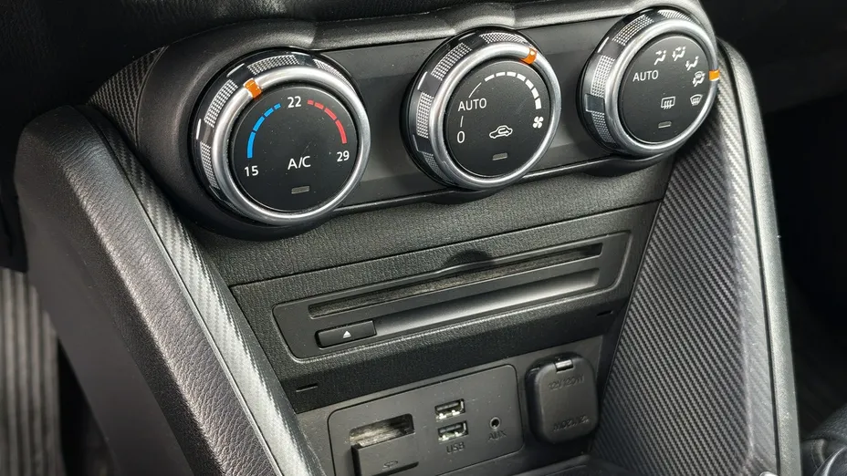 MAZDA CX-3 -
