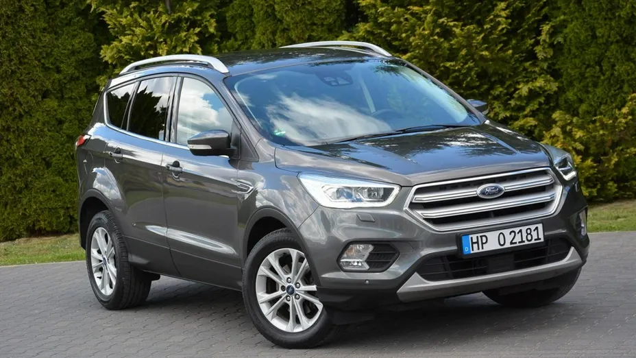 FORD Kuga -