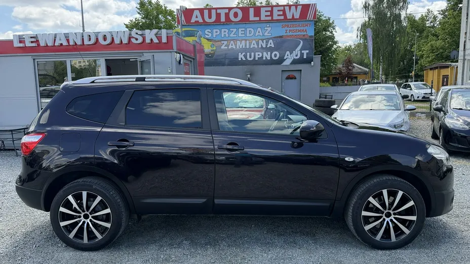 NISSAN Qashqai+2 -