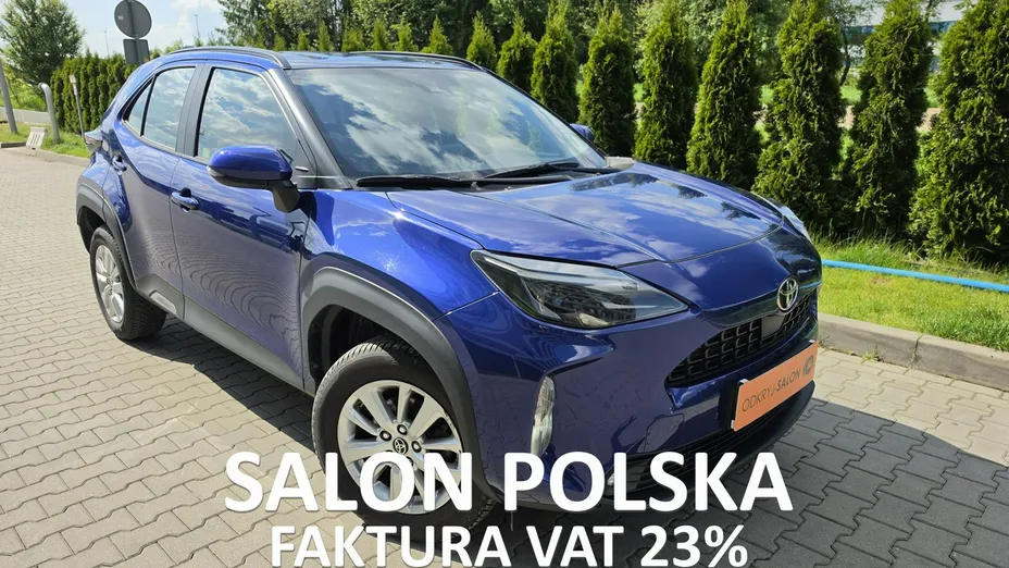TOYOTA Yaris Cross -