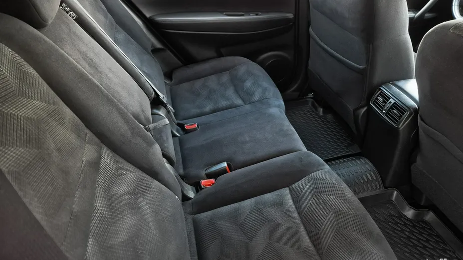 NISSAN X-Trail -