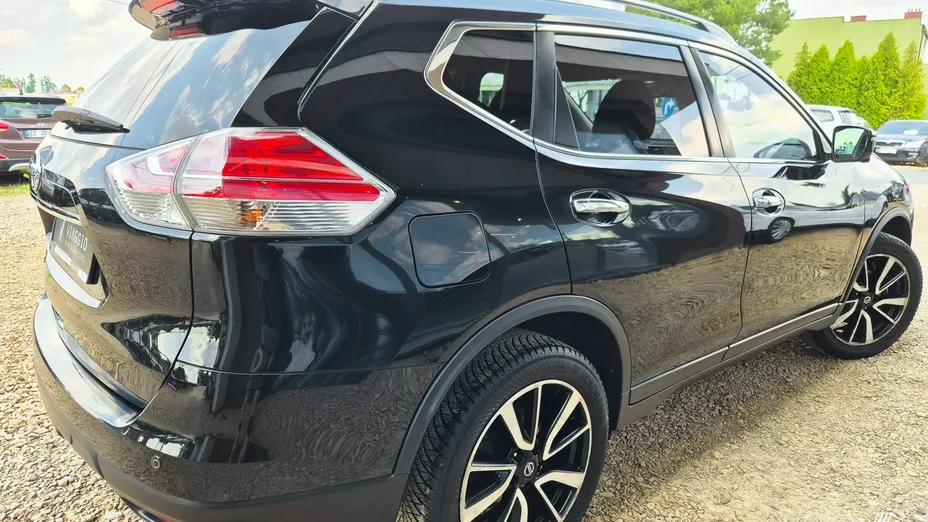 NISSAN X-Trail -
