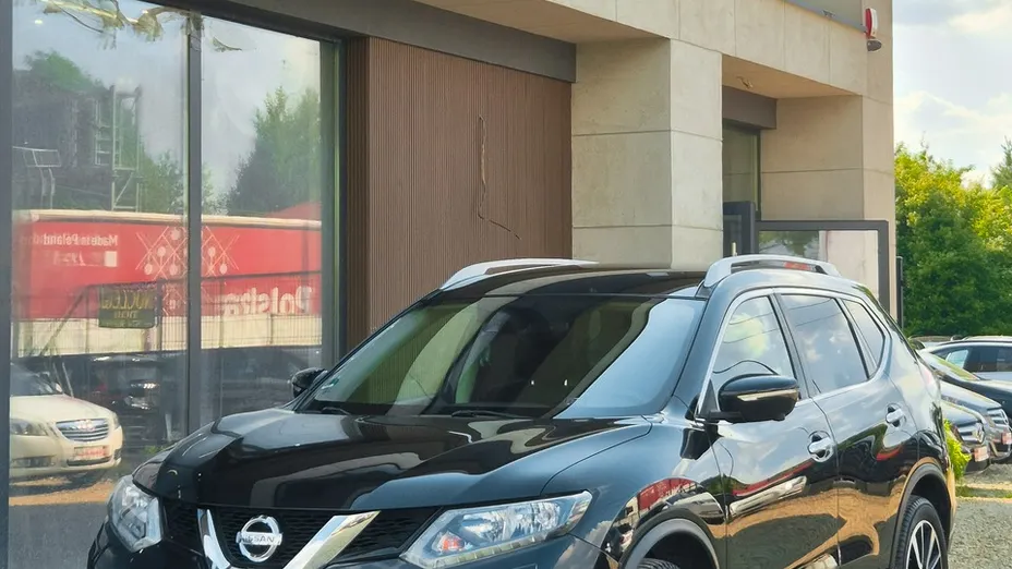 NISSAN X-Trail -