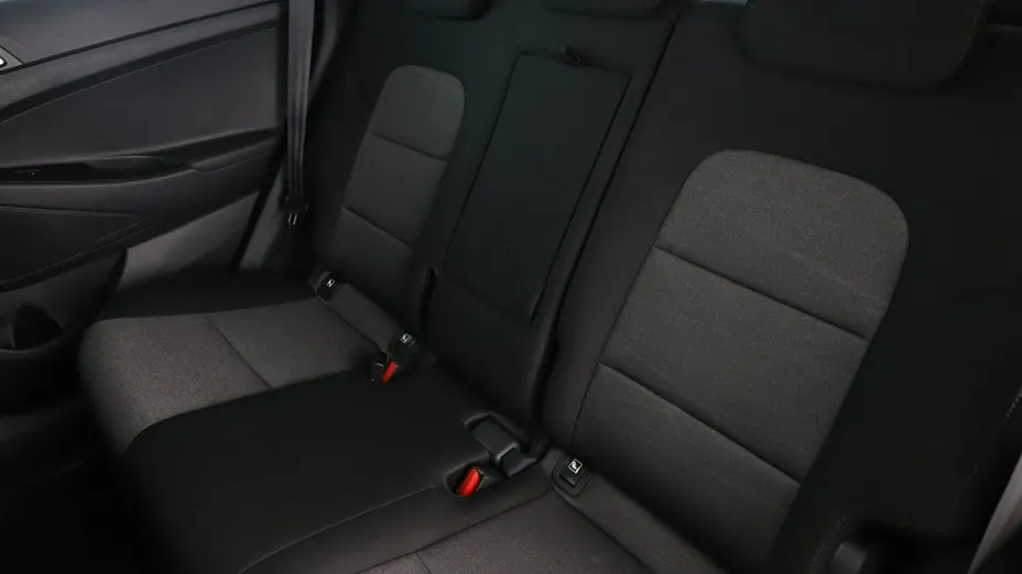 HYUNDAI Tucson -