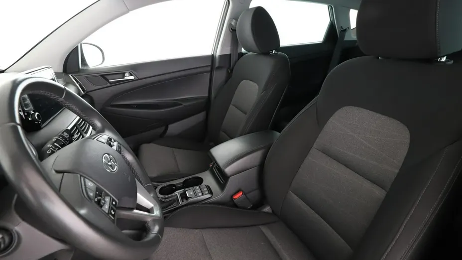 HYUNDAI Tucson -