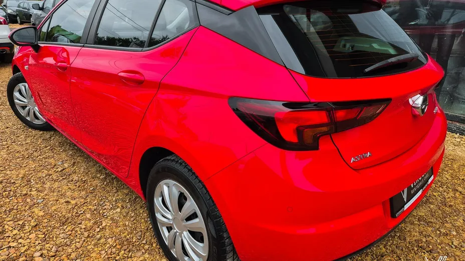 OPEL Astra -